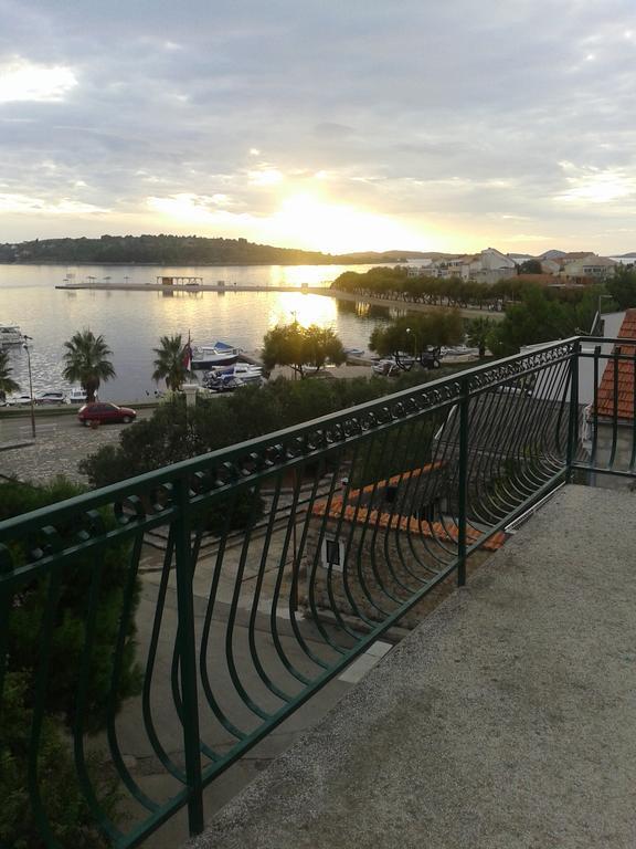 Apartments Lorio Vodice Bagian luar foto